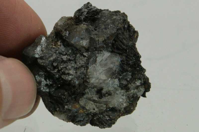 Bixbyite