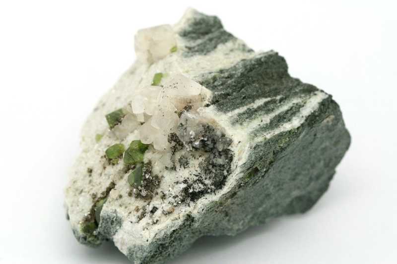 Titanite, calcite