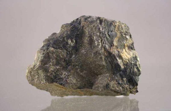 Pyroxmangite, hyalophane