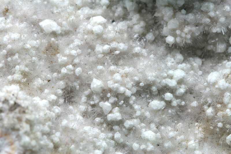 Apophyllite, natrolite