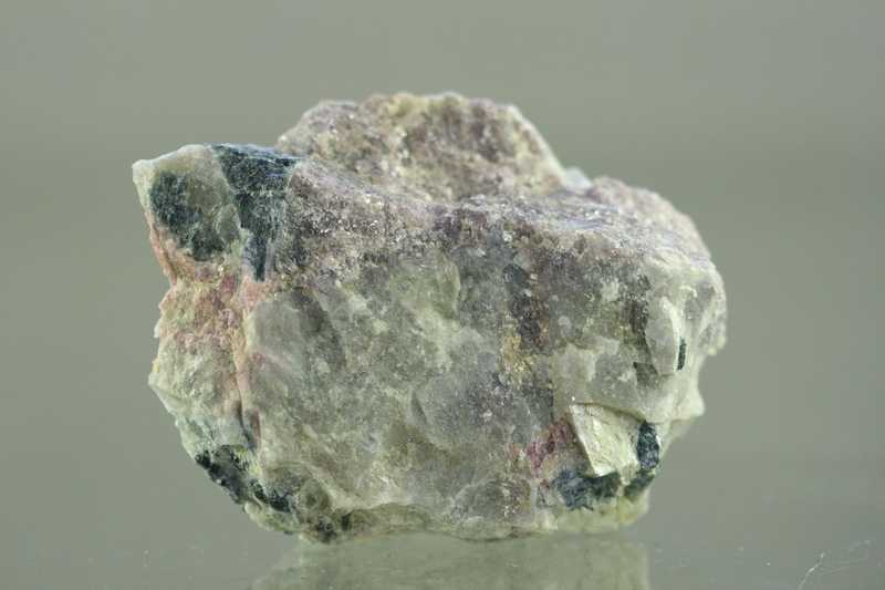 Elbaite, lepidolite