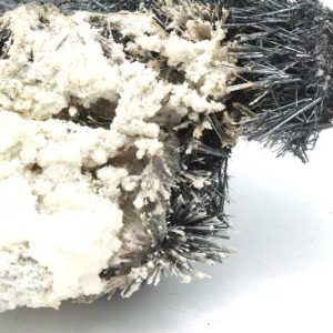 Senarmontite, stibnite