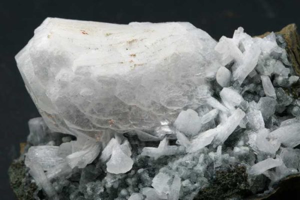 Heulandite