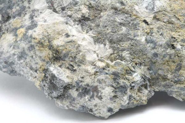 Stibnite, kermesite