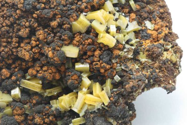 Wulfenite
