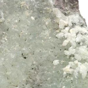 Clinozoisite, prehnite, analcime, apophyllite