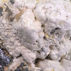 Hydrozincite, galena