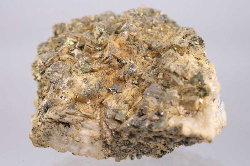 Dolomite, chalcopyrite