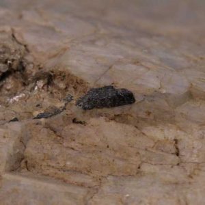 Milarite, ilmenorutile