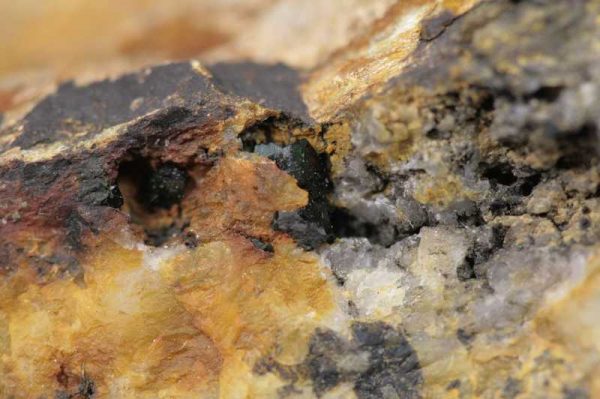 Libethenite