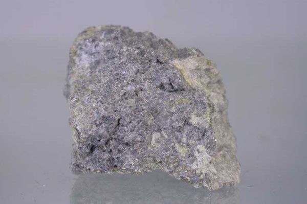 Senarmontite