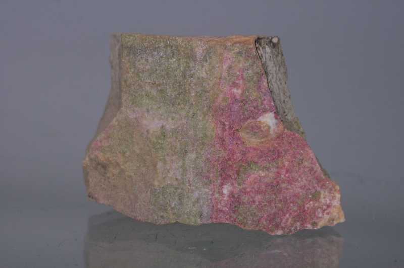 Thulite