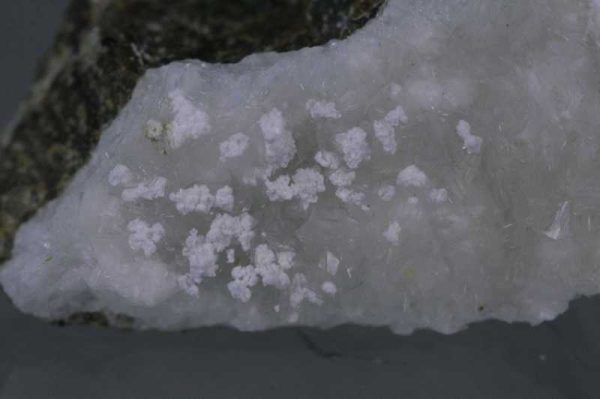 Hydromagnesite