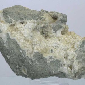 Apophyllite, natrolite
