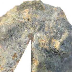 Brandholzite