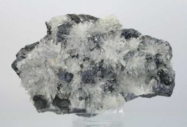 Galena, quartz, sphalerite