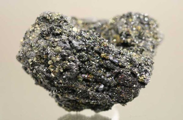 Bournonite, sphalerite, pyrite