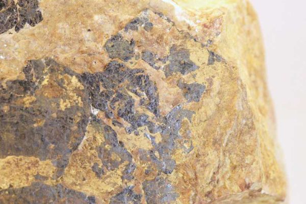 Ilmenite - Image 2