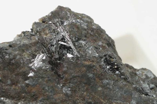 Schafarzikite, kermesite - Image 2