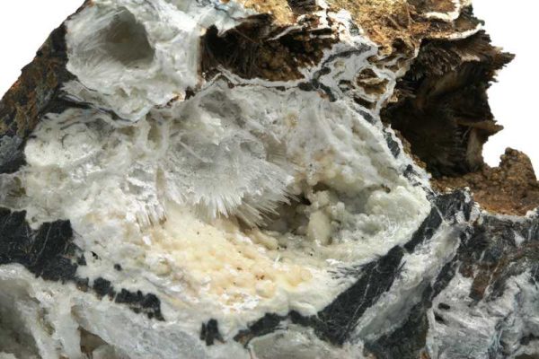 Huntite, Aragonite - Image 2