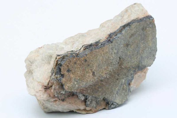 Ilmenite - Image 2