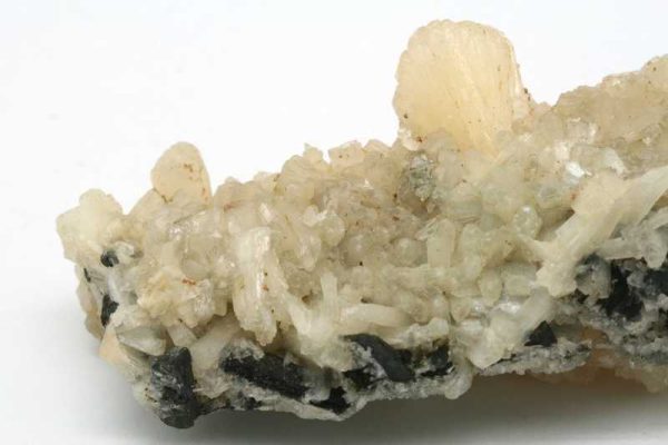 Stellerite, epidote - Image 2