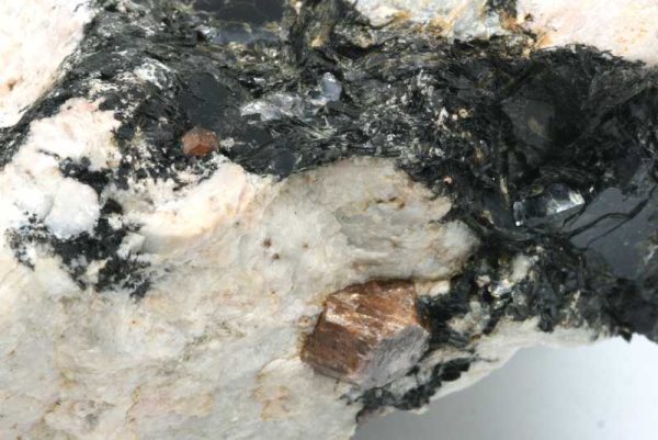 Zircon - Image 2