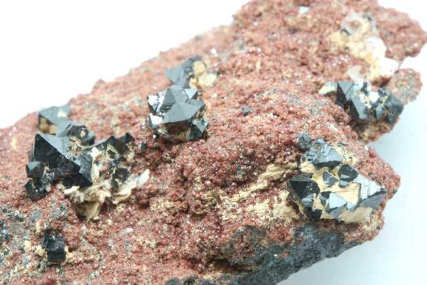 Hausmannite, andradite - Image 2