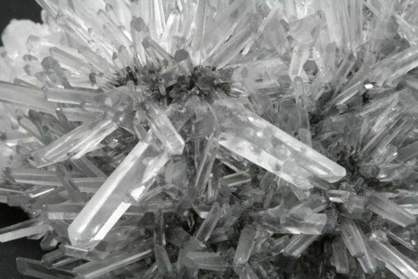 Quartz - Image 2