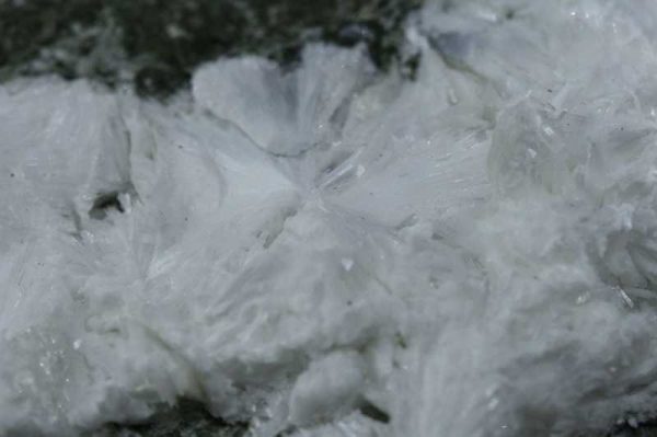 Laumontite, scolecite, apophyllite - Image 2
