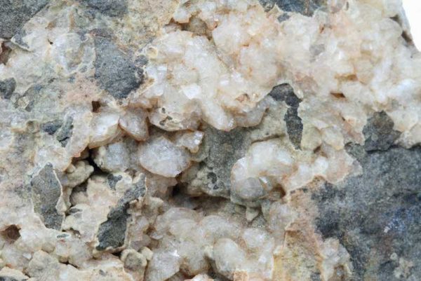 Chabazite-phacolite - Image 2