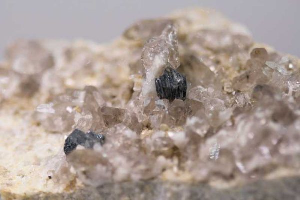 Hematite, limonite - Image 2
