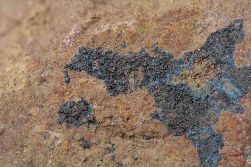 Clinoclase, Tyrolite - Image 2