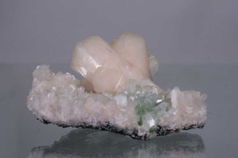 Stilbite, apophyllite - Image 2