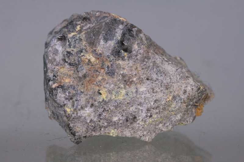 Koechlinite, powellite - Image 2