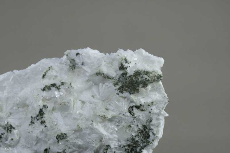 Laumontite, scolecite, apophyllite - Image 3