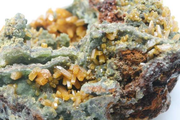Wulfenite, mimetite - Image 3