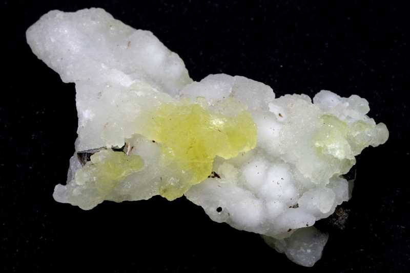 Brucite - Image 3
