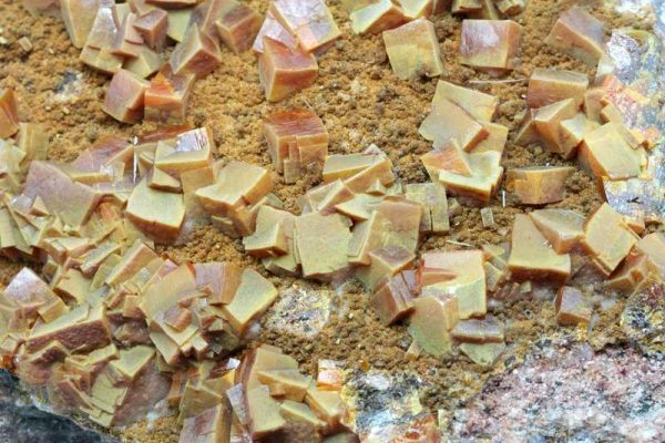Wulfenite - Image 3