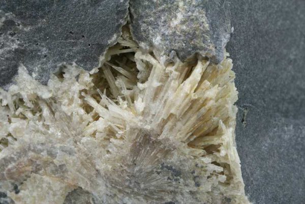 Aragonite - Image 3