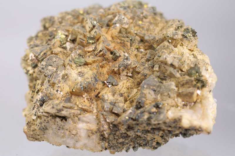 Dolomite, chalcopyrite - Image 3