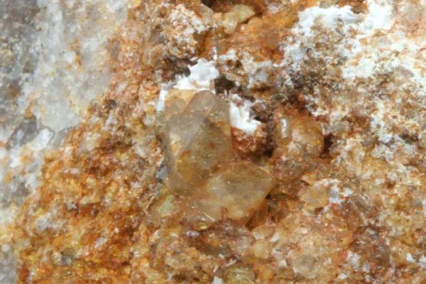 Topaz - Image 3