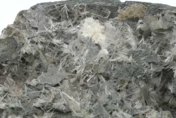 Natrolite - Image 3