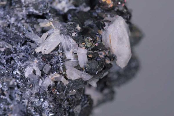 Hematite, quartz - Image 3