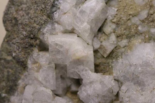 Chabazite - Image 3