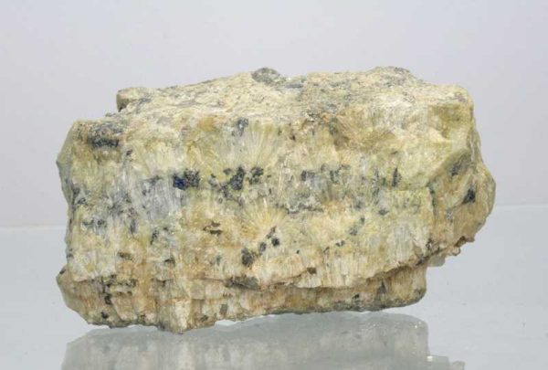 Topaz (var. pyknite) - Image 3