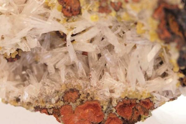 Hemimorphite, mimetite - Image 3