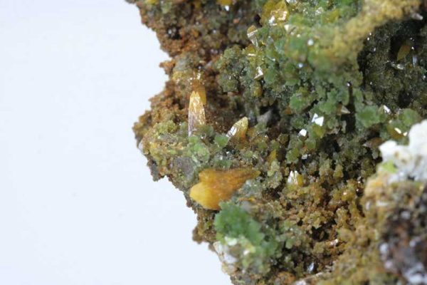 Wulfenite, mimetite, calcite - Image 4