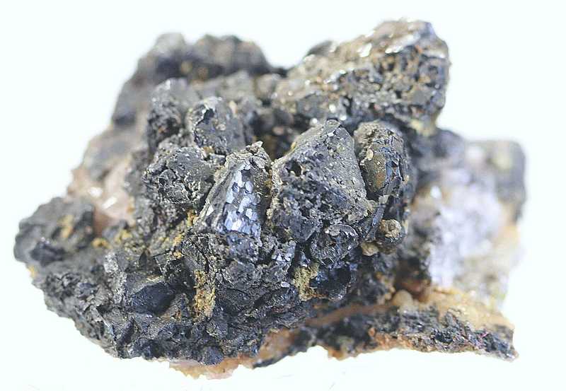 Cassiterite, wulfenite - Image 4