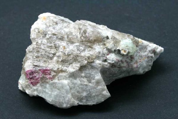 Rhodizite, liddicoatite - Image 4